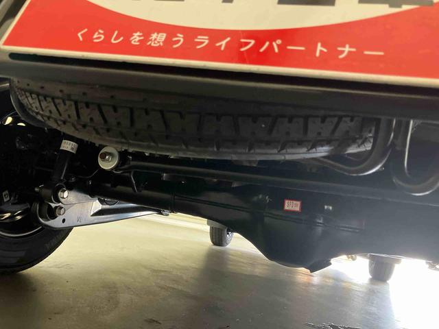 ハイゼットカーゴクルーズスマアシ　プッシュボタンスタート　スマートキー　ディスプレイオーディオ付き　４ＷＤ（三重県）の中古車