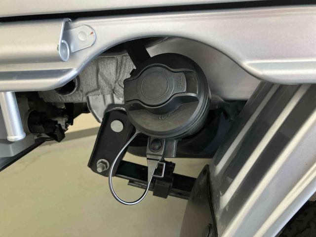 ハイゼットトラックスタンダード２ＷＤ　ＡＭ／ＦＭラジオ　パワステ（三重県）の中古車