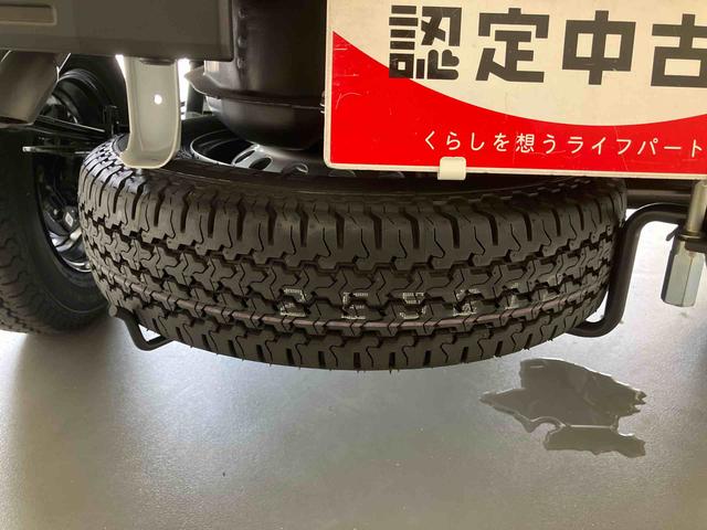 ハイゼットトラックスタンダード／４ＷＤ／５ＭＴ４ＷＤ　５ＭＴ　ＡＭ／ＦＭラジオ　マニュアルエアコン　スマートアシスト　アイドリングストップ　オートライト（三重県）の中古車