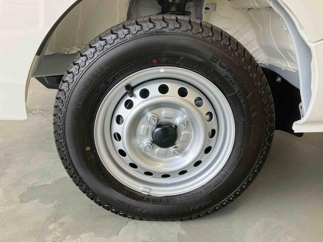 ハイゼットトラックスタンダード／４ＷＤ／５ＭＴ４ＷＤ　５ＭＴ　ＡＭ／ＦＭラジオ　マニュアルエアコン　スマートアシスト　アイドリングストップ　オートライト（三重県）の中古車