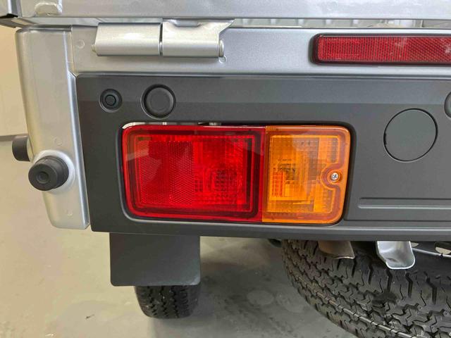 ハイゼットトラックスタンダード／４ＷＤ／５ＭＴ４ＷＤ　５ＭＴ　スマートアシスト　パワステ　ＡＭ／ＦＭラジオ　マニュアルエアコン　オートライト　マルチインフォメーションディスプレイ　ストロング防錆（三重県）の中古車