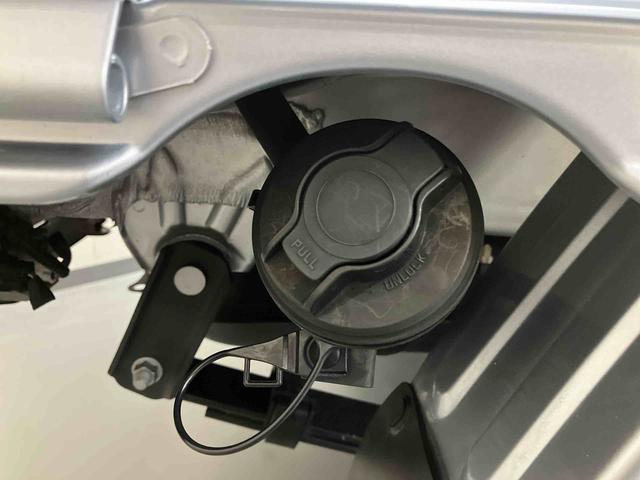 ハイゼットトラックスタンダード／４ＷＤ／５ＭＴ４ＷＤ　５ＭＴ　スマートアシスト　パワステ　ＡＭ／ＦＭラジオ　マニュアルエアコン　オートライト　マルチインフォメーションディスプレイ　ストロング防錆（三重県）の中古車