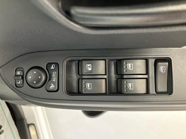 タントＸ／ｅｃｏＩＤＬＥレス車／ナビ／バックモニターナビ　バックモニター　左側電動スライドドア　プッシュボタンスタート　電動パーキングブレーキ＆オートブレーキホールド機能　インパネシフト　シートヒーター　オートエアコン　キーフリー　スマートアシスト（三重県）の中古車