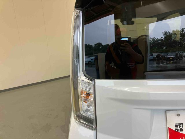 ムーヴカスタム　ＲＳ　ハイパーリミテッドＳＡIIIナビ　パノラマモニター　プッシュボタンスタート　シートヒーター　オートエアコン　キーフリー　１５インチアルミホイール　スマートアシスト　ＥＴＣ（三重県）の中古車