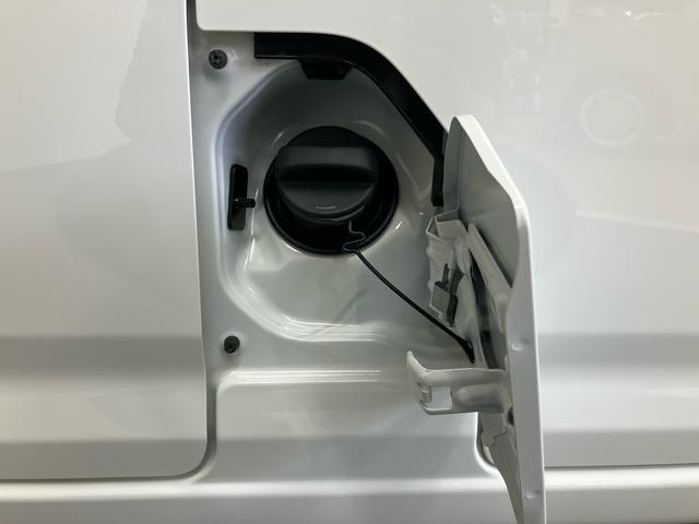 ハイゼットカーゴＤＸ／ＡＭ／ＦＭラジオ／キーレス／前席パワーウィンドウＡＭ／ＦＭラジオ　マニュアルエアコン　キーレスエントリー　スマートアシスト　前席パワーウィンドウ（三重県）の中古車