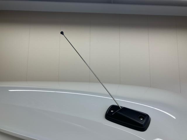 ハイゼットカーゴＤＸ／ＡＭ／ＦＭラジオ／キーレス／前席パワーウィンドウＡＭ／ＦＭラジオ　マニュアルエアコン　キーレスエントリー　スマートアシスト　前席パワーウィンドウ（三重県）の中古車