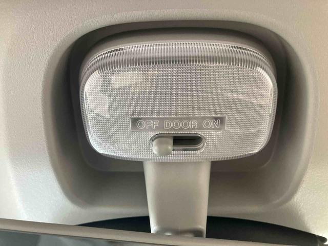 ハイゼットカーゴＤＸ／ＡＭ／ＦＭラジオ／キーレス／前席パワーウィンドウＡＭ／ＦＭラジオ　マニュアルエアコン　キーレスエントリー　スマートアシスト　前席パワーウィンドウ（三重県）の中古車