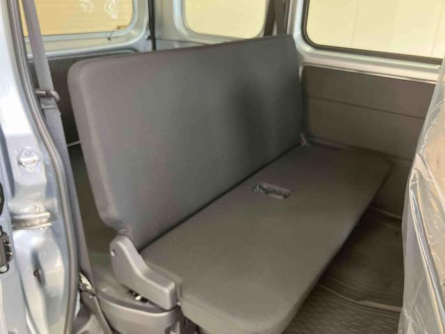 ハイゼットカーゴＤＸ／ＣＤ／キーレスエントリーＣＤ　マニュアルエアコン　キーレスエントリー　スマートアシスト　前席パワーウィンドウ（三重県）の中古車