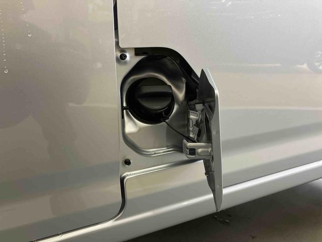 ハイゼットカーゴＤＸ／ＣＤ／キーレスエントリーＣＤ　マニュアルエアコン　キーレスエントリー　スマートアシスト　前席パワーウィンドウ（三重県）の中古車