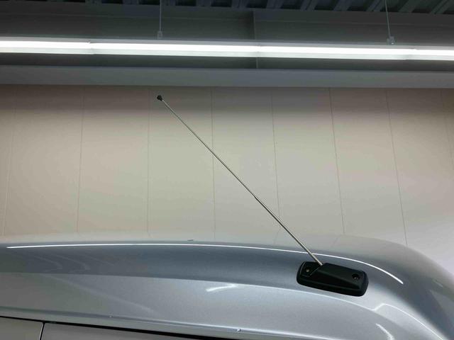 ハイゼットカーゴＤＸ／ＣＤ／キーレスエントリーＣＤ　マニュアルエアコン　キーレスエントリー　スマートアシスト　前席パワーウィンドウ（三重県）の中古車