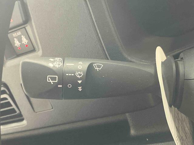 ハイゼットカーゴＤＸ／ＣＤ／キーレスエントリーＣＤ　マニュアルエアコン　キーレスエントリー　スマートアシスト　前席パワーウィンドウ（三重県）の中古車