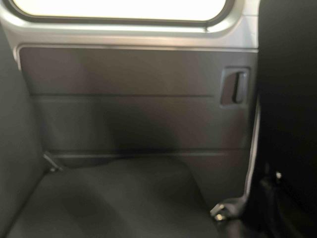 ハイゼットカーゴＤＸ／ＡＭ／ＦＭラジオ／キーレス／パワーウィンドウ前席ＡＭ／ＦＭラジオ　マニュアルエアコン　キーレスエントリー　スマートアシスト　前席パワーウィンドウ（三重県）の中古車