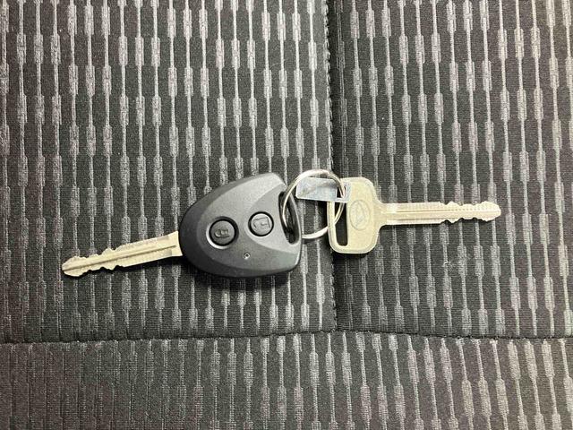 ハイゼットカーゴＤＸ／ＡＭ／ＦＭラジオ／キーレス／前席パワーウィンドウＡＭ／ＦＭラジオ／キーレス／前席パワーウィンドウ／マニュアルエアコン／スマートアシスト（三重県）の中古車