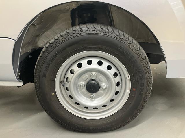 ハイゼットトラックスタンダード／ＡＭ／ＦＭラジオ／４ＷＤ／スマアシＡＭ／ＦＭラジオ　４ＷＤ　マニュアルエアコン　スマートアシスト　オートライト　３方開　オートライト（三重県）の中古車