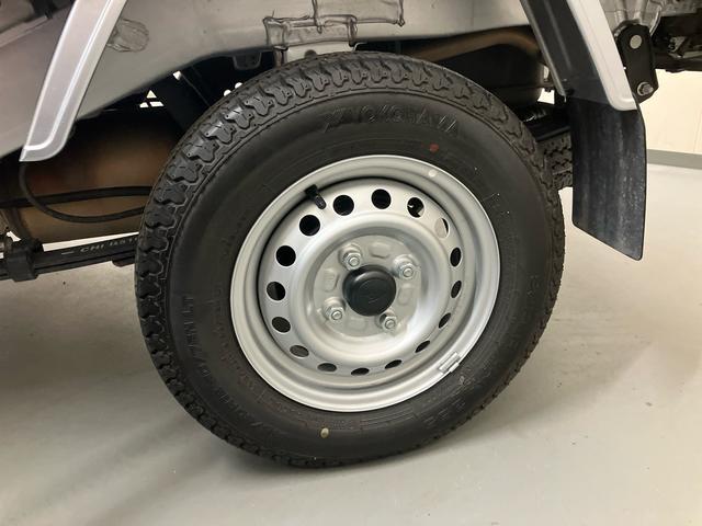 ハイゼットトラックスタンダード／ＡＭ／ＦＭラジオ／４ＷＤ／スマアシＡＭ／ＦＭラジオ　４ＷＤ　マニュアルエアコン　スマートアシスト　オートライト　３方開　オートライト（三重県）の中古車