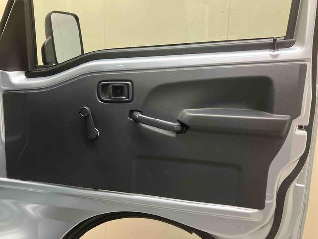 ハイゼットトラックスタンダード／ＡＭ／ＦＭラジオ／４ＷＤ／スマアシＡＭ／ＦＭラジオ　４ＷＤ　マニュアルエアコン　スマートアシスト　オートライト　３方開　オートライト（三重県）の中古車