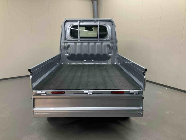 ハイゼットトラックスタンダード／ＡＭ／ＦＭラジオ／４ＷＤ／スマアシＡＭ／ＦＭラジオ　４ＷＤ　マニュアルエアコン　スマートアシスト　オートライト　３方開　オートライト（三重県）の中古車