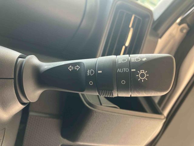 タントカスタムＸ／ディスプレイオーディオ／バックモニターディスプレイオーディオ　バックモニター　ドライブレコーダー　両側パワースライドドア　イージークローザー　プッシュボタンスタート　インパネシフト　電動パーキングブレーキ　オートエアコン　シートヒーター（三重県）の中古車