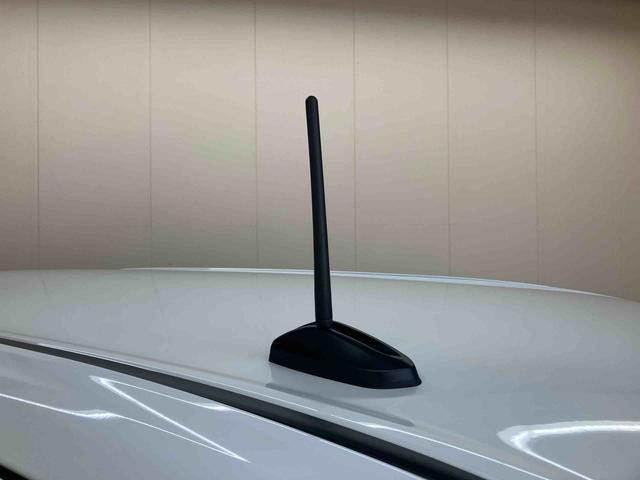 ムーヴキャンバスストライプスＧ／ナビ／バックモニター／ドラレコナビ　バックモニター　ドライブレコーダー　両側パワースライドドア　スライドドアイージークローザー　オートエアコン　キーフリー　電動パーキングブレーキ　　前席シートヒーター　ホッとカップホルダー（三重県）の中古車