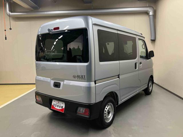 ハイゼットカーゴDX/マニュアルエアコン/キーレス/パワーウィンドウAM/FMラジオ マニュアルエアコン スマートアシスト キーレスエントリー パワーウィンドウ スクエアボディ 水平格納式リヤシート オーバーヘッドシェルフ ハイルーフ(三重県)の中古車