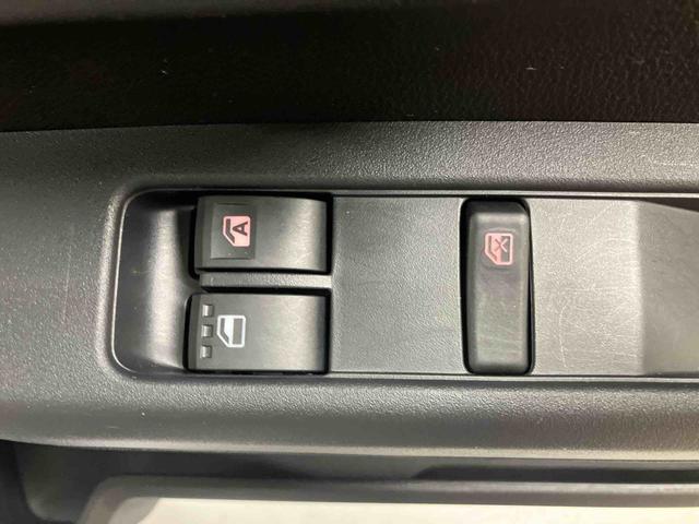 ハイゼットカーゴDX/マニュアルエアコン/キーレス/パワーウィンドウAM/FMラジオ マニュアルエアコン スマートアシスト キーレスエントリー パワーウィンドウ スクエアボディ 水平格納式リヤシート オーバーヘッドシェルフ ハイルーフ(三重県)の中古車