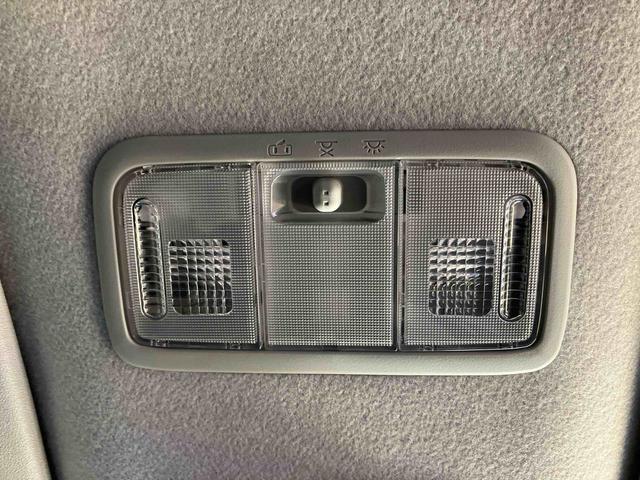 タントカスタムX トップエディションSAIIナビ バックモニター 左側電動スライドドア オートエアコン プッシュボタンスタート キーフリー インパネシフト 足踏み式パーキングブレーキ スマートアシスト ETC ミラクルオープンドア(三重県)の中古車