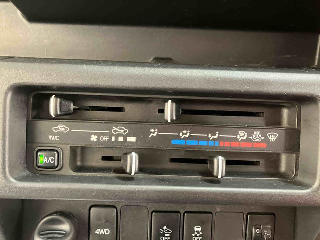 ハイゼットトラックジャンボＳＡIIIｔ／４ＷＤ／４ＡＴ／ＣＤ／キーレス／作業灯４ＷＤ　４ＡＴ　ＣＤ　マニュアルエアコン　キーレスエントリー　パワステ　パワーウィンドウ　ゲートプロテクター　荷台マット　テールゲートチェーン　アルミホイール　バイザー　ハイルーフ　作業灯（三重県）の中古車