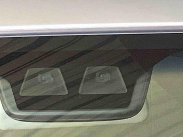 ハイゼットトラックジャンボＳＡIIIｔ／４ＷＤ／４ＡＴ／ＣＤ／キーレス／作業灯４ＷＤ　４ＡＴ　ＣＤ　マニュアルエアコン　キーレスエントリー　パワステ　パワーウィンドウ　ゲートプロテクター　荷台マット　テールゲートチェーン　アルミホイール　バイザー　ハイルーフ　作業灯（三重県）の中古車