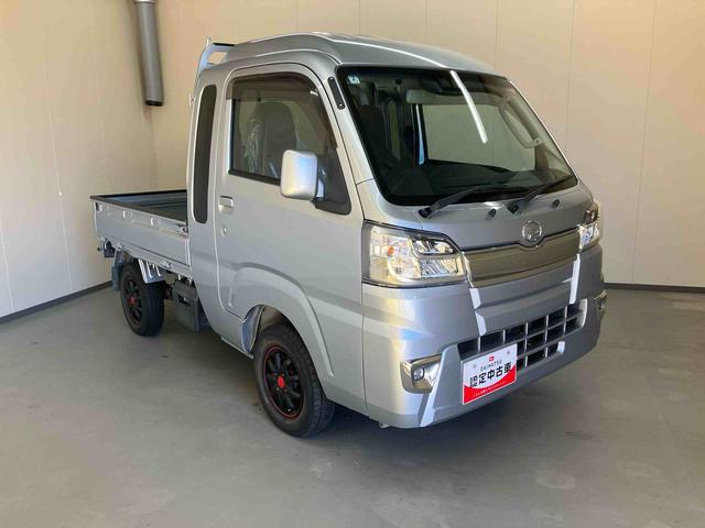 ハイゼットトラックジャンボＳＡIIIｔ／４ＷＤ／４ＡＴ／ＣＤ／キーレス／作業灯４ＷＤ　４ＡＴ　ＣＤ　マニュアルエアコン　キーレスエントリー　パワステ　パワーウィンドウ　ゲートプロテクター　荷台マット　テールゲートチェーン　アルミホイール　バイザー　ハイルーフ　作業灯（三重県）の中古車