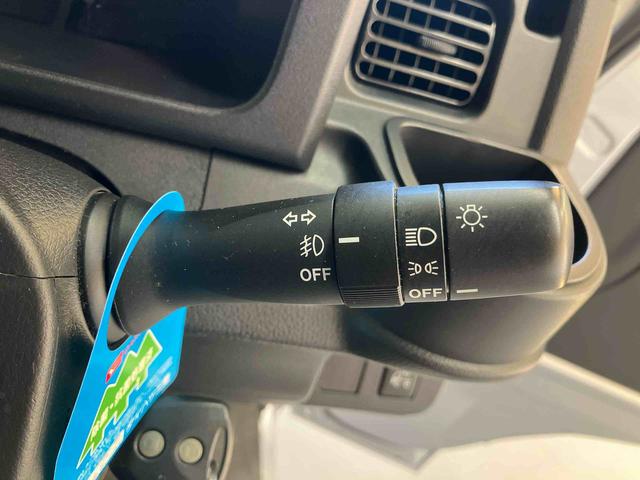 ハイゼットトラックジャンボＳＡIIIｔ／４ＷＤ／４ＡＴ／ＣＤ／キーレス／作業灯４ＷＤ　４ＡＴ　ＣＤ　マニュアルエアコン　キーレスエントリー　パワステ　パワーウィンドウ　ゲートプロテクター　荷台マット　テールゲートチェーン　アルミホイール　バイザー　ハイルーフ　作業灯（三重県）の中古車