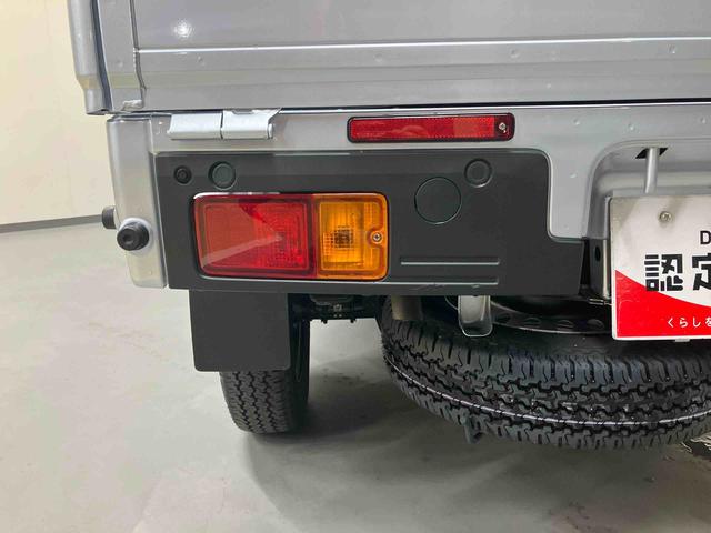 ハイゼットトラックスタンダード／４ＷＤ／５ＭＴ／三方開／スマアシ４ＷＤ　５ＭＴ　マニュアルエアコン　ＡＭ／ＦＭラジオ　パワステ　スマートアシスト　三方開（三重県）の中古車