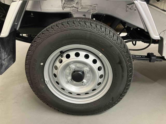 ハイゼットトラックスタンダード／４ＷＤ／５ＭＴ／三方開／スマアシ４ＷＤ　５ＭＴ　マニュアルエアコン　ＡＭ／ＦＭラジオ　パワステ　スマートアシスト　三方開（三重県）の中古車