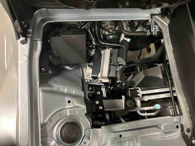 ハイゼットトラックスタンダード／４ＷＤ／５ＭＴ／三方開／スマアシ４ＷＤ　５ＭＴ　マニュアルエアコン　ＡＭ／ＦＭラジオ　パワステ　スマートアシスト　三方開（三重県）の中古車