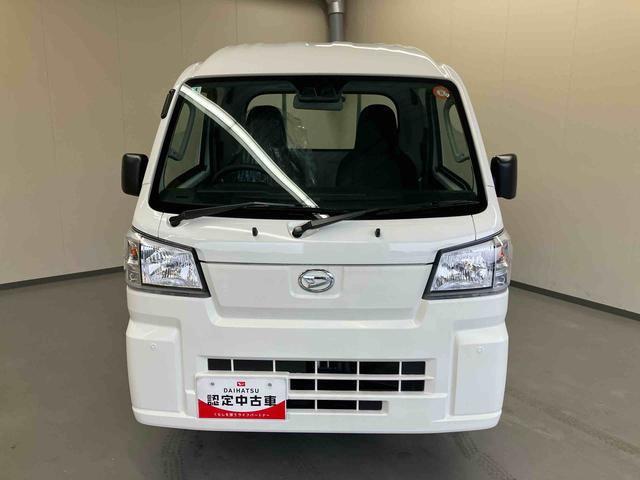 ハイゼットトラックジャンボスタンダード／４ＷＤ／ＣＶＴ／ハイルーフ電子制御式４ＷＤ　ＣＶＴ　ＡＭ／ＦＭラジオ　マニュアルエアコン　ハイルーフ　オーバーヘッドシェルフ　格納式テールゲートチェーン　リクライニング　荷台マット　三方開（三重県）の中古車