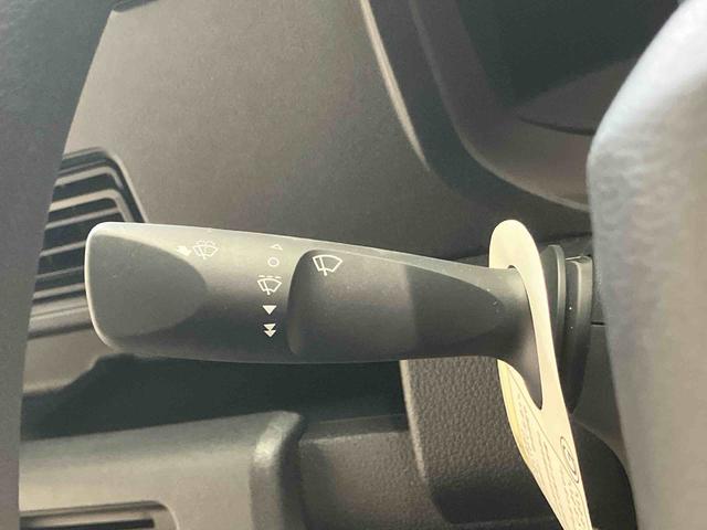 ハイゼットトラックジャンボスタンダード／４ＷＤ／ＣＶＴ／ハイルーフ電子制御式４ＷＤ　ＣＶＴ　ＡＭ／ＦＭラジオ　マニュアルエアコン　ハイルーフ　オーバーヘッドシェルフ　格納式テールゲートチェーン　リクライニング　荷台マット　三方開（三重県）の中古車