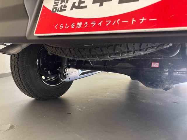 ハイゼットカーゴＤＸ／ＡＭ／ＦＭラジオ／キーレス／パワーウィンドウキーレスエントリー　前席パワーウィンドウ　ＡＭ／ＦＭラジオ　マニュアルエアコン　スクエアボディ　スマートアシスト　インパネシフト（三重県）の中古車