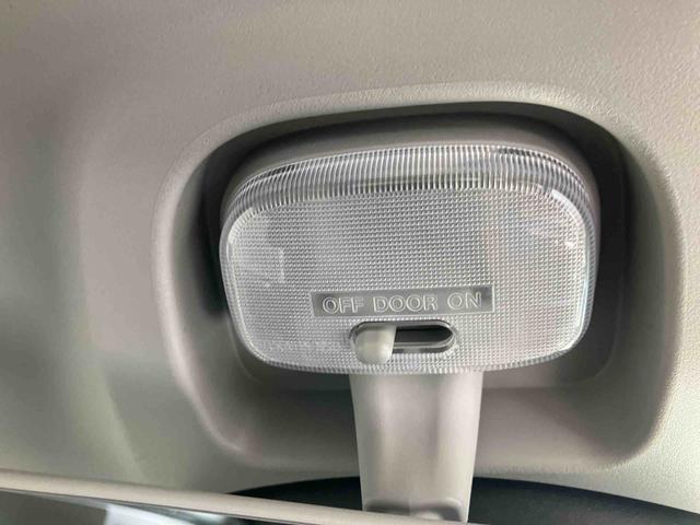 ハイゼットカーゴＤＸ／ＡＭ／ＦＭラジオ／キーレス／パワーウィンドウキーレスエントリー　前席パワーウィンドウ　ＡＭ／ＦＭラジオ　マニュアルエアコン　スクエアボディ　スマートアシスト　インパネシフト（三重県）の中古車