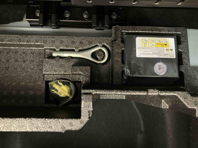 ムーヴＧ／左側パワースライド／ディスプレイオーディオディスプレイオーディオ　バックモニター　左側パワースライドドア　イージークローザー　プッシュボタンスタート　キーフリー　電動パーキングブレーキ　コーナーセンサー　オートエアコン　１４インチアルミ（三重県）の中古車