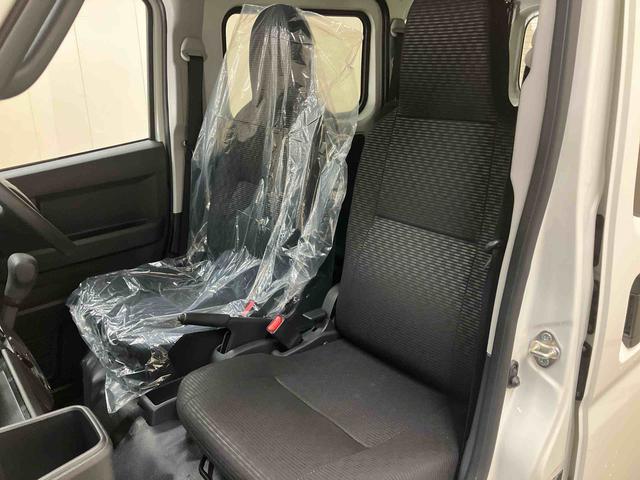 ハイゼットカーゴＤＸ／ＡＭ／ＦＭラジオ／キーレス／前席パワーウィンドウ衝突回避支援ブレーキ　アイドリングストップ　ＡＭ／ＦＭラジオ　キーレスエントリー　オートハイビーム　オートライト　コーナーセンサー　前席パワーウィンドウ　ハロゲンヘッドランプ　マニュアルエアコン（三重県）の中古車