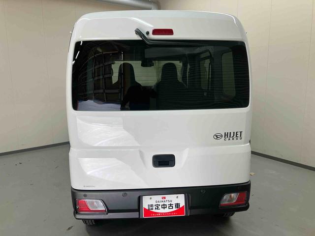 ハイゼットカーゴＤＸ／ＡＭ／ＦＭラジオ／キーレス／前席パワーウィンドウ衝突回避支援ブレーキ　アイドリングストップ　ＡＭ／ＦＭラジオ　キーレスエントリー　オートハイビーム　オートライト　コーナーセンサー　前席パワーウィンドウ　ハロゲンヘッドランプ　マニュアルエアコン（三重県）の中古車