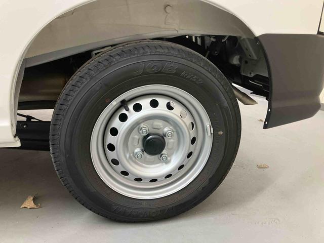 ハイゼットカーゴＤＸ／ＡＭ／ＦＭラジオ／キーレス／前席パワーウィンドウ衝突回避支援ブレーキ　アイドリングストップ　ＡＭ／ＦＭラジオ　キーレスエントリー　オートハイビーム　オートライト　コーナーセンサー　前席パワーウィンドウ　ハロゲンヘッドランプ　マニュアルエアコン（三重県）の中古車