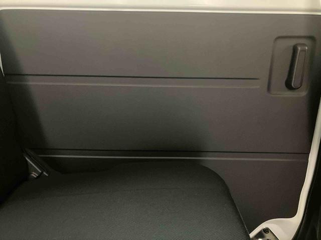 ハイゼットカーゴＤＸ／ＡＭ／ＦＭラジオ／キーレス／前席パワーウィンドウ衝突回避支援ブレーキ　アイドリングストップ　ＡＭ／ＦＭラジオ　キーレスエントリー　オートハイビーム　オートライト　コーナーセンサー　前席パワーウィンドウ　ハロゲンヘッドランプ　マニュアルエアコン（三重県）の中古車