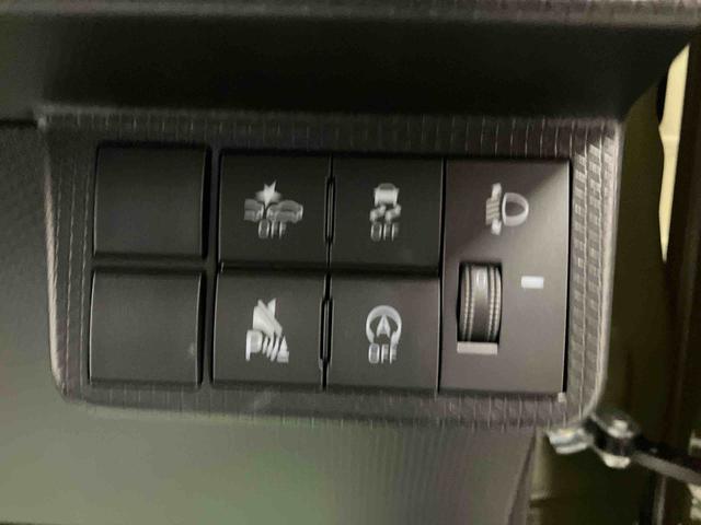 タントファンクロス／両側パワースライドドアディスプレイオーディオ　バックモニター　両側パワースライドドア　イージークローザー　プッシュボタンスタート　電動パーキングブレーキ　キーフリー　前席シートヒーター　アウトドア　ＵＳＶ　ＬＥＤ（三重県）の中古車