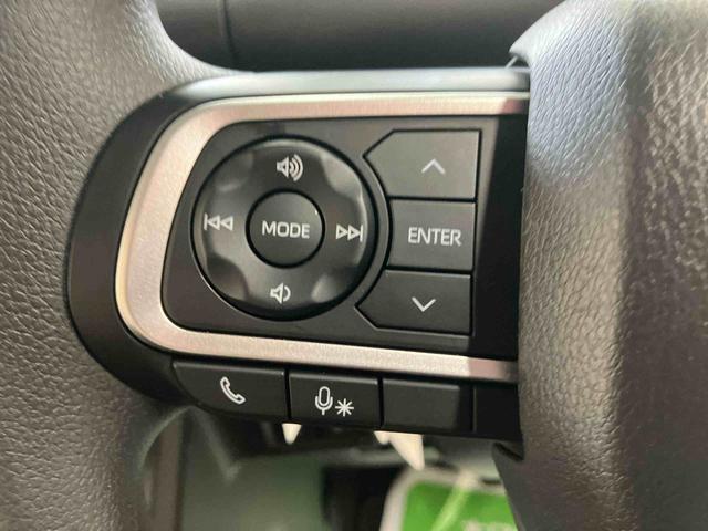 タントファンクロス／両側パワースライドドアディスプレイオーディオ　バックモニター　両側パワースライドドア　イージークローザー　プッシュボタンスタート　電動パーキングブレーキ　キーフリー　前席シートヒーター　アウトドア　ＵＳＶ　ＬＥＤ（三重県）の中古車