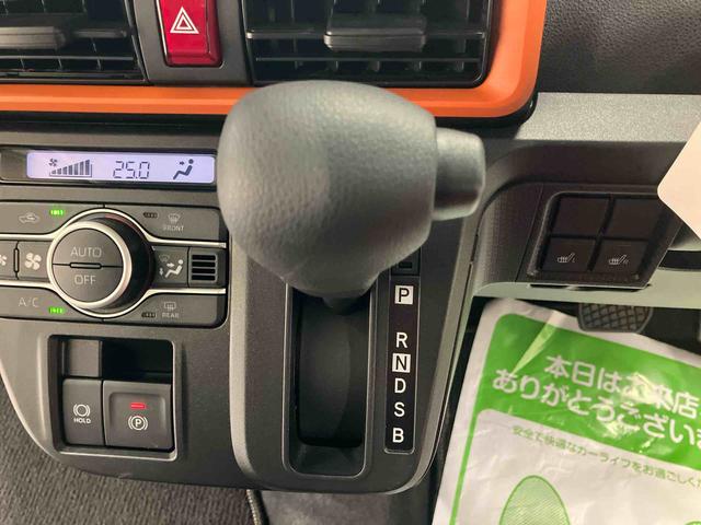 タントファンクロス／両側パワースライドドアディスプレイオーディオ　バックモニター　両側パワースライドドア　イージークローザー　プッシュボタンスタート　電動パーキングブレーキ　キーフリー　前席シートヒーター　アウトドア　ＵＳＶ　ＬＥＤ（三重県）の中古車