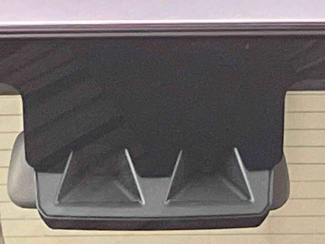 ハイゼットカーゴＤＸ／両側スライドドア／キーレス／前席パワーウィンドウＡＭ／ＦＭラジオ　キーレスエントリー　マニュアルエアコン　前席パワーウィンドウ　ハイルーフ　オーバーヘッドシェルフ　手引き式パーキングブレーキ　スマートアシスト　コーナーセンサー　ユースフルナット（三重県）の中古車