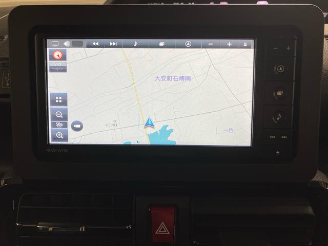 タントカスタムＸ／両側パワースライドドア／ナビナビ　パノラマモニター　ドライブレコーダー　両側パワースライドドア　イージークローザー　プッシュボタンスタート　キーフリー　電動パーキングブレーキ　スマートアシスト　コーナーセンサー　オートハイビーム（三重県）の中古車