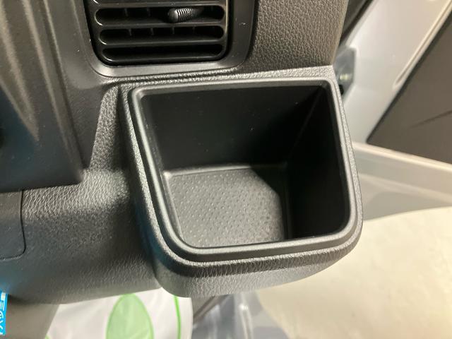 ハイゼットトラックスタンダード/4WD/5MTAM/FMラジオ マニュアルエアコン ガードフレーム マルチインフォメーションディスプレイ スマートアシスト オートハイビーム コーナーセンサー(三重県)の中古車