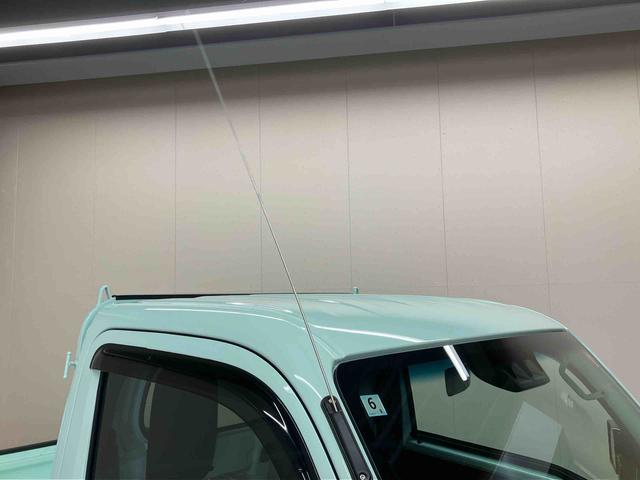 ハイゼットトラックスタンダード／４ＷＤ／５ＭＴラジオ　マニュアルエアコン　スマートアシスト　オートハイビーム　コーナーセンサー　パワーステアリング　スマートアシスト　ゲートプロテクター　ガードフレームプロテクター　バイザー（三重県）の中古車