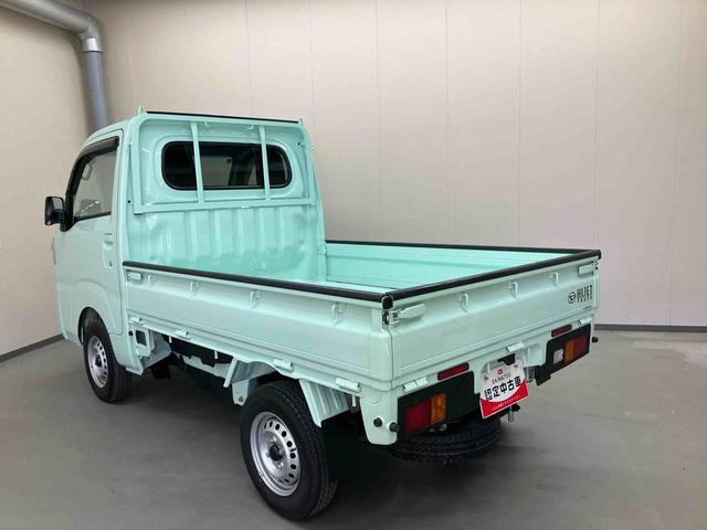 ハイゼットトラックスタンダード／４ＷＤ／５ＭＴラジオ　マニュアルエアコン　スマートアシスト　オートハイビーム　コーナーセンサー　パワーステアリング　スマートアシスト　ゲートプロテクター　ガードフレームプロテクター　バイザー（三重県）の中古車